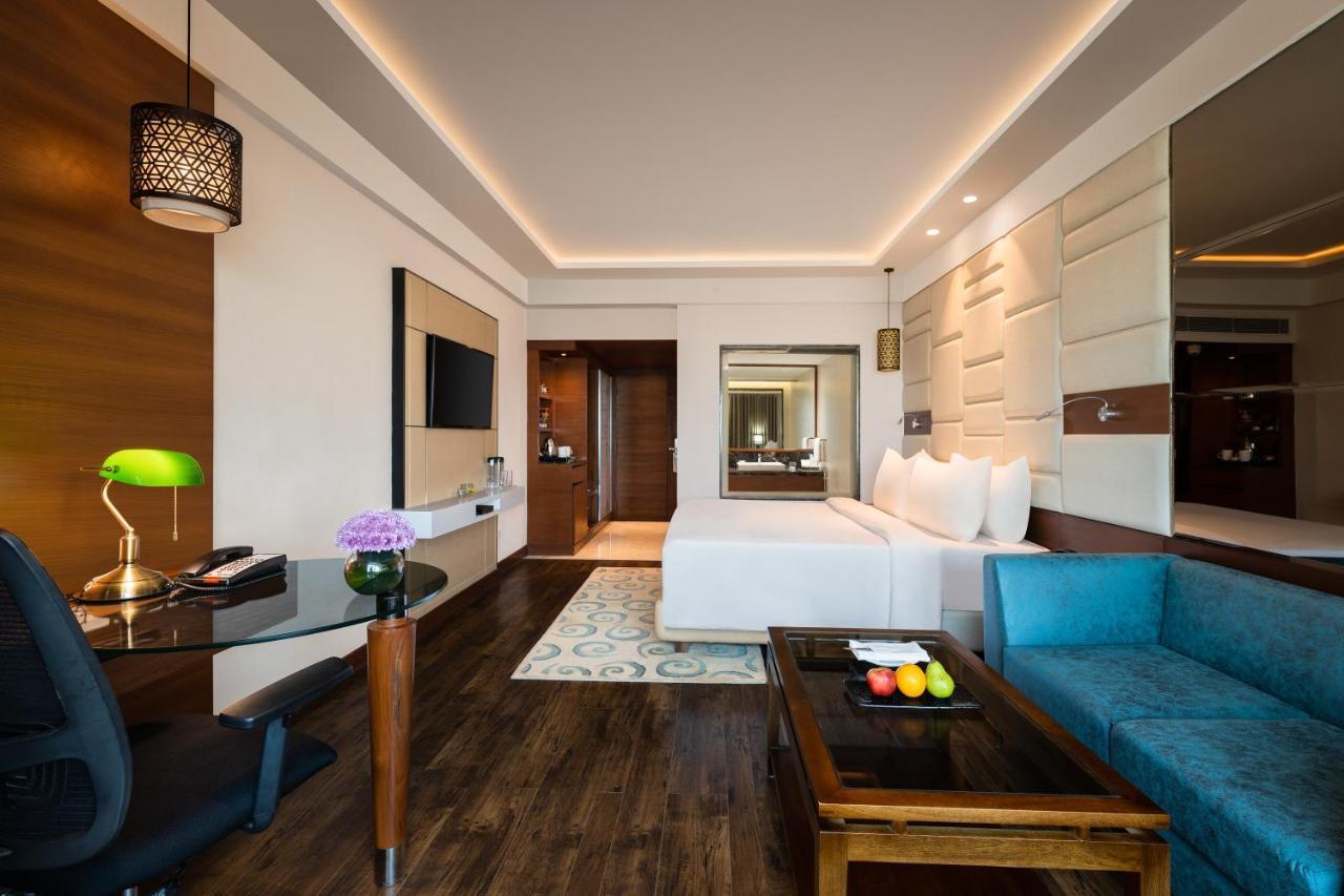 Radisson Jaipur City Center מראה חיצוני תמונה Deluxe Room