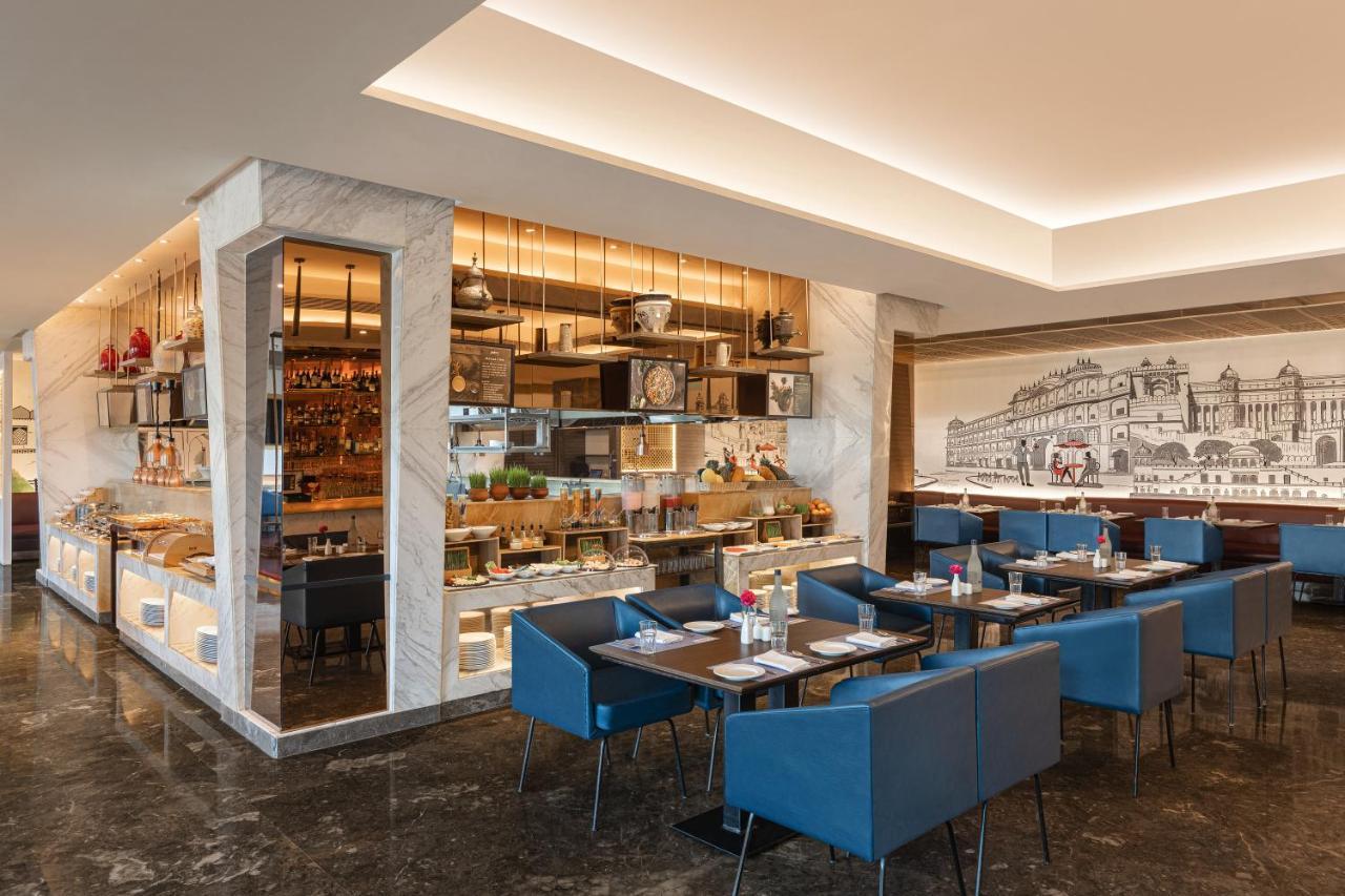 Radisson Jaipur City Center מראה חיצוני תמונה The restaurant
