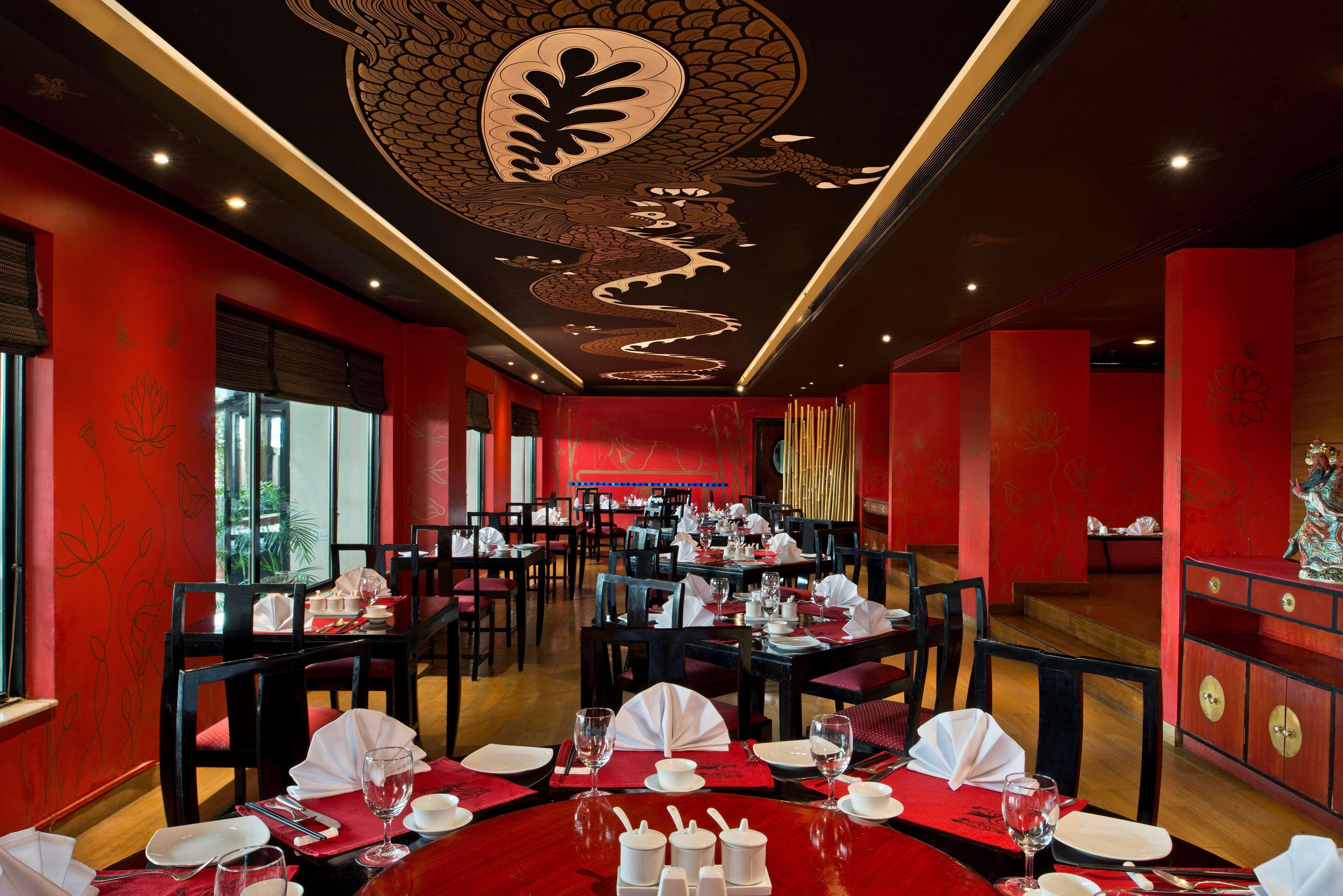 Radisson Jaipur City Center מראה חיצוני תמונה The interior of the restaurant