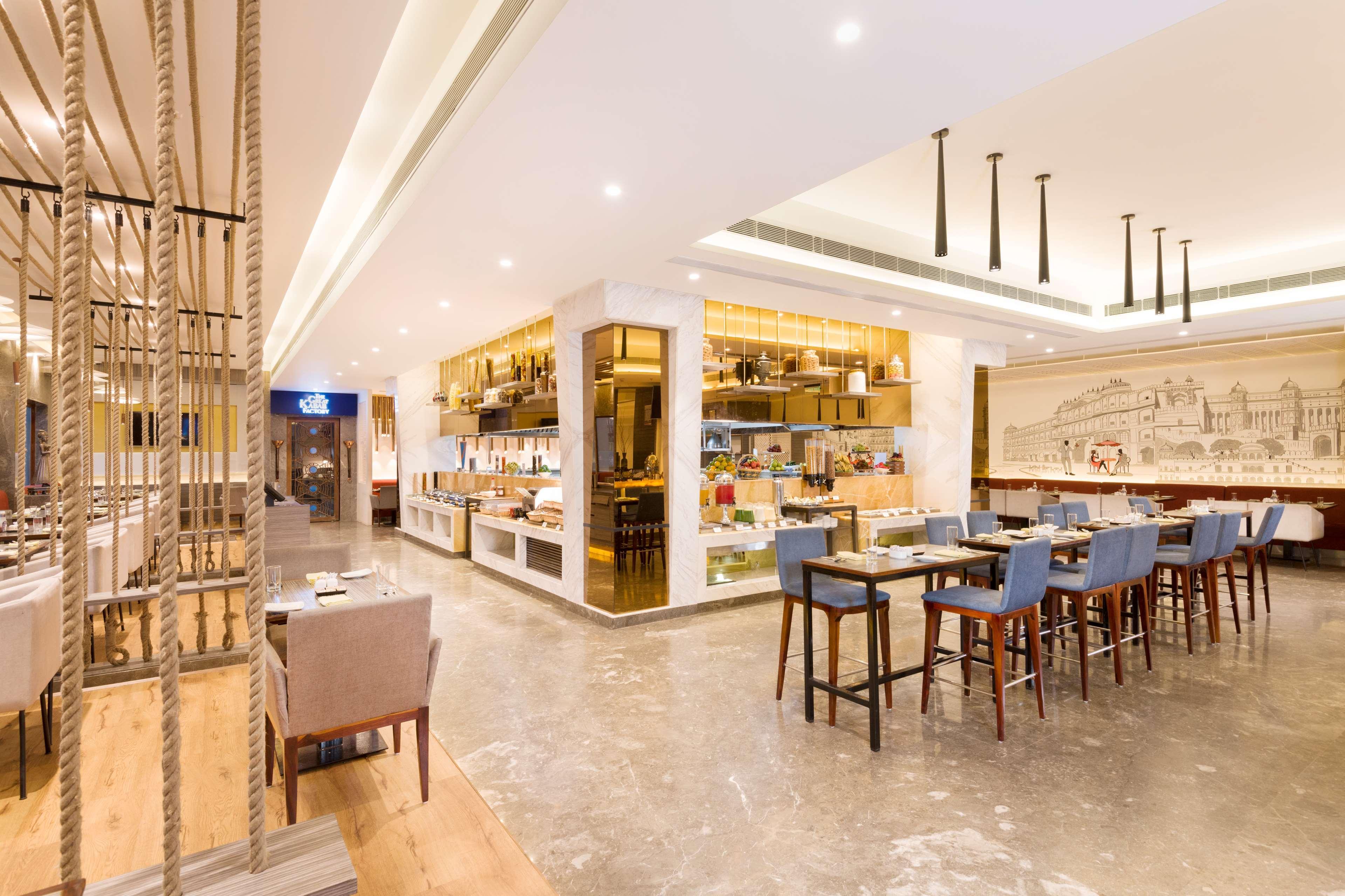 Radisson Jaipur City Center מראה חיצוני תמונה The restaurant