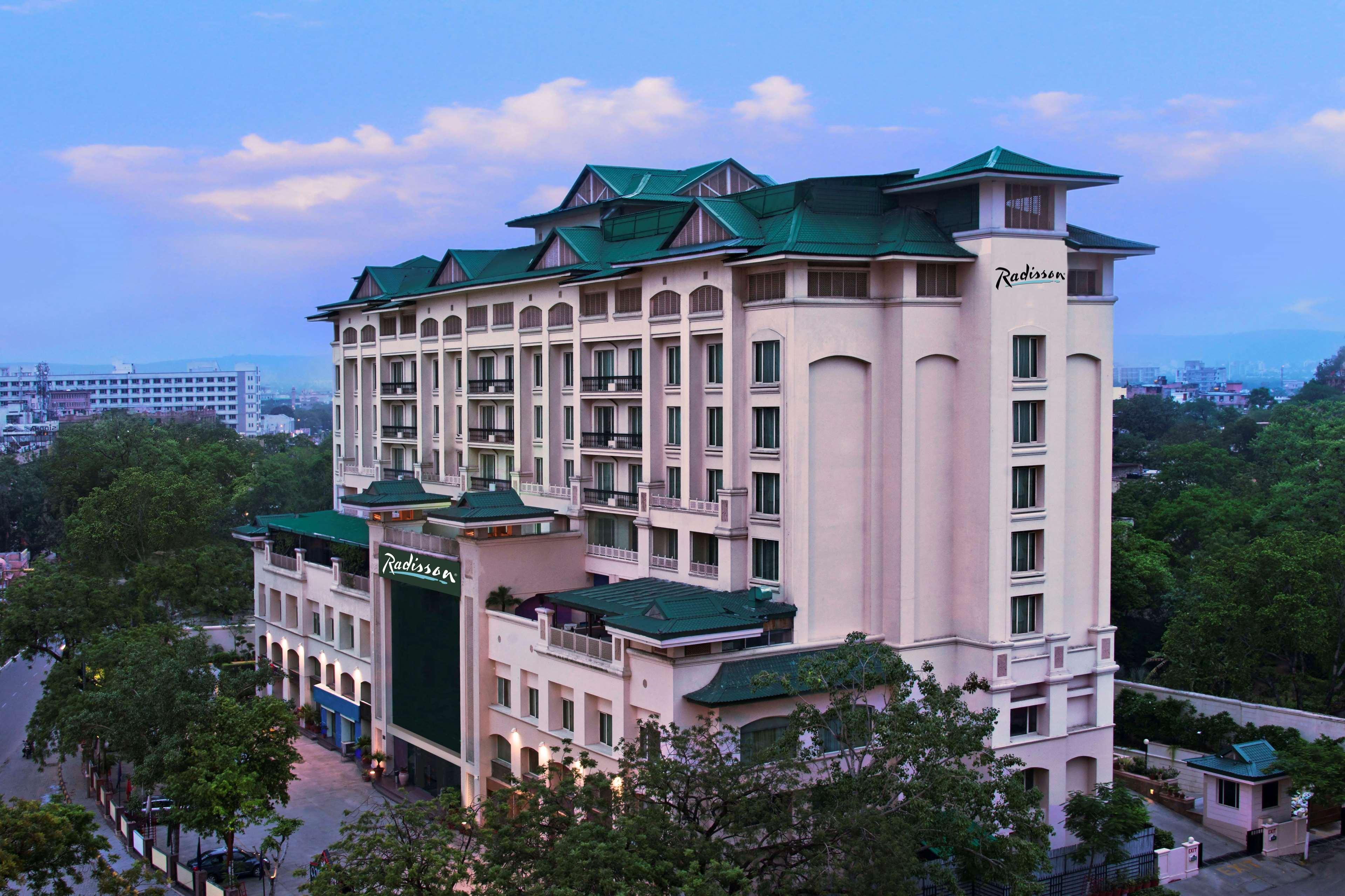 Radisson Jaipur City Center מראה חיצוני תמונה The Royal