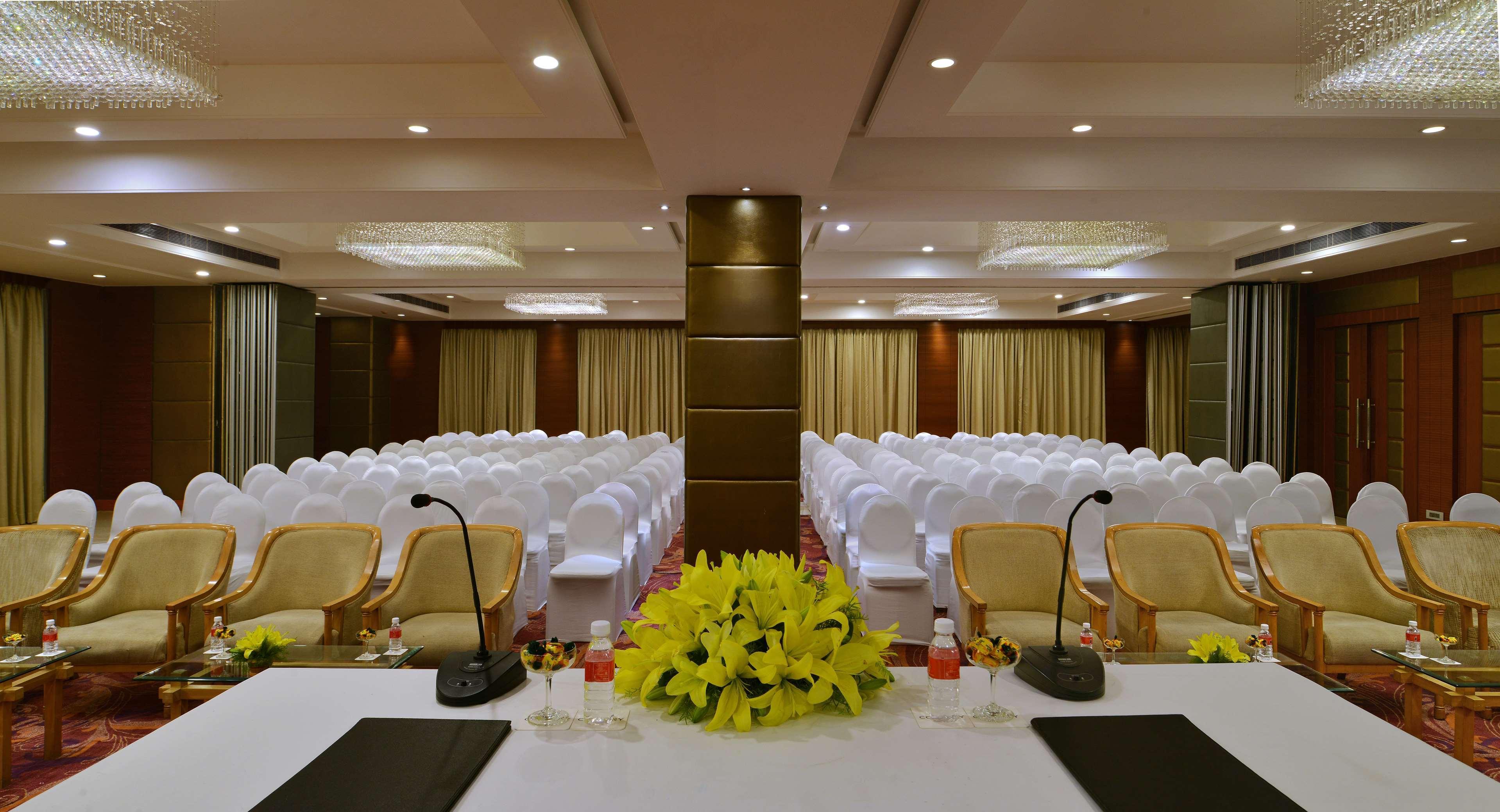 Radisson Jaipur City Center מראה חיצוני תמונה The Royal